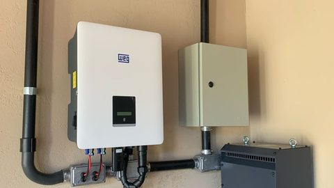Inversor e quadro de proteção